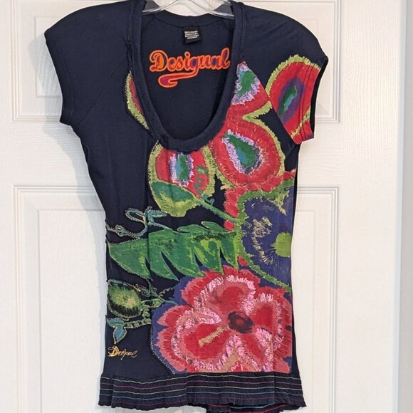 Pretty Desgual Cap-sleeve T-shirt - Picture 1 of 5